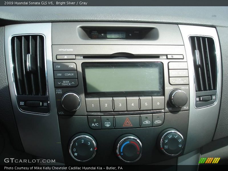Bright Silver / Gray 2009 Hyundai Sonata GLS V6