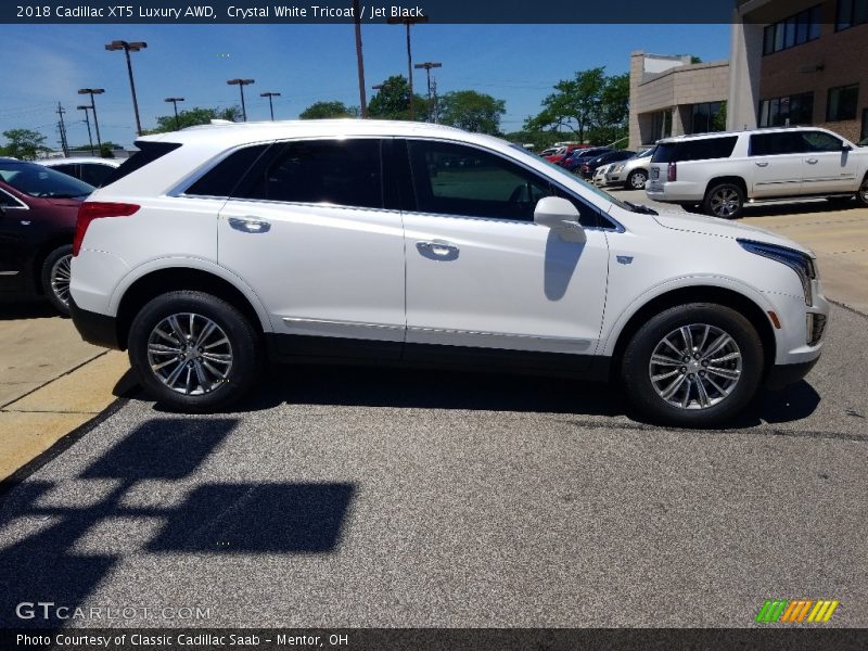 Crystal White Tricoat / Jet Black 2018 Cadillac XT5 Luxury AWD