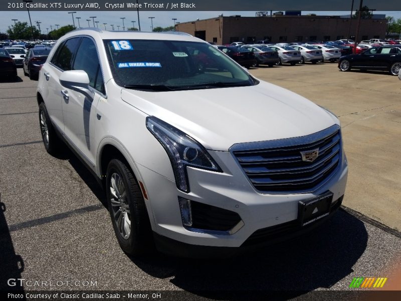Crystal White Tricoat / Jet Black 2018 Cadillac XT5 Luxury AWD
