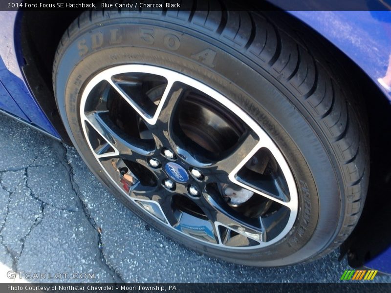 Blue Candy / Charcoal Black 2014 Ford Focus SE Hatchback