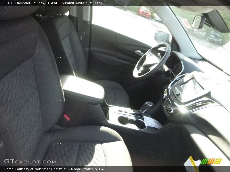 Summit White / Jet Black 2018 Chevrolet Equinox LT AWD