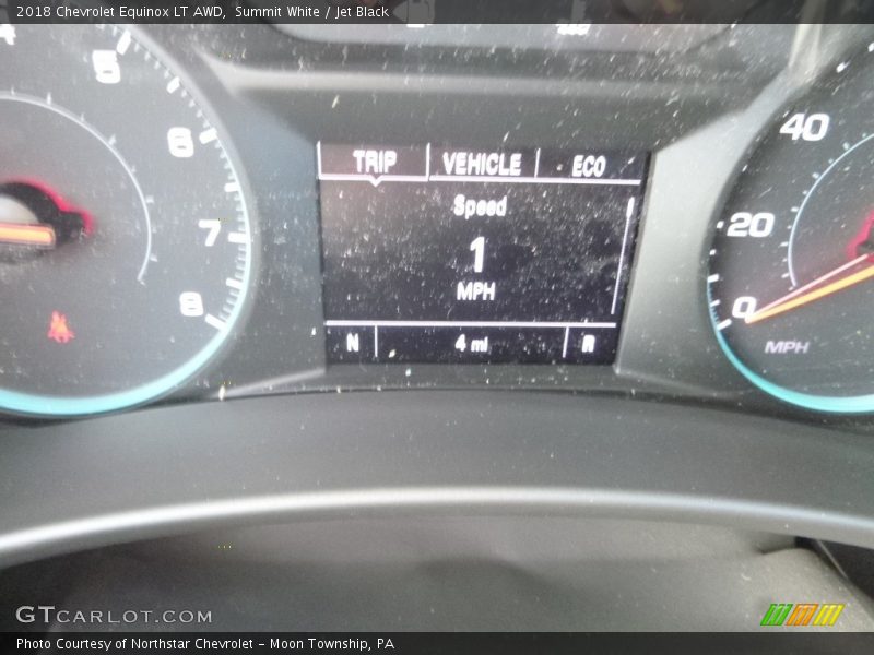 Summit White / Jet Black 2018 Chevrolet Equinox LT AWD
