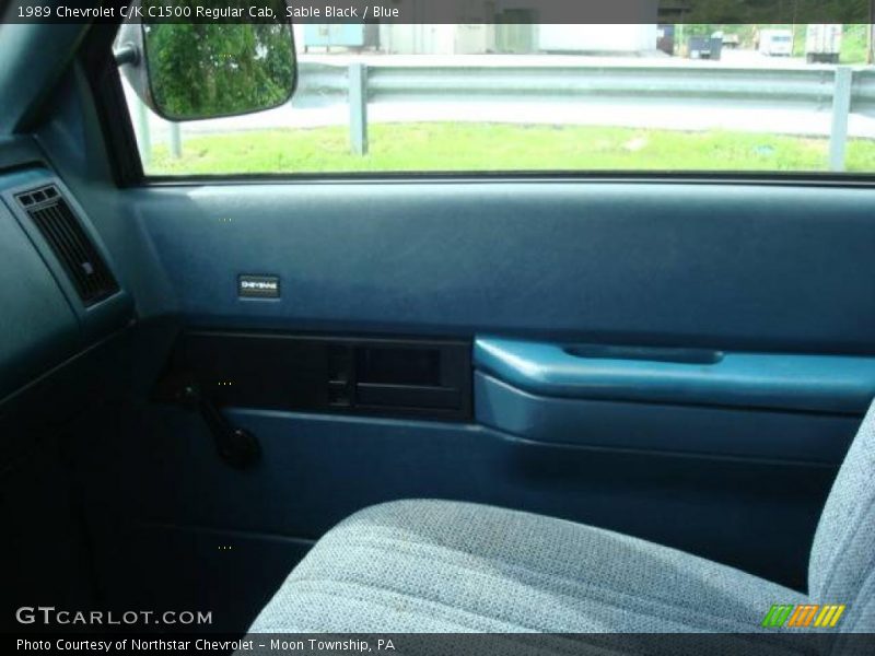Sable Black / Blue 1989 Chevrolet C/K C1500 Regular Cab