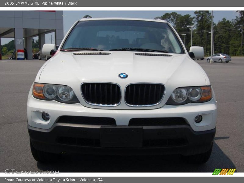 Alpine White / Black 2005 BMW X5 3.0i