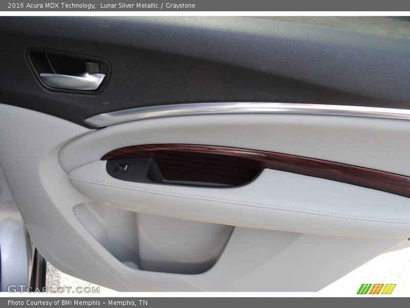 Lunar Silver Metallic / Graystone 2016 Acura MDX Technology