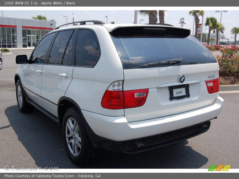 Alpine White / Black 2005 BMW X5 3.0i