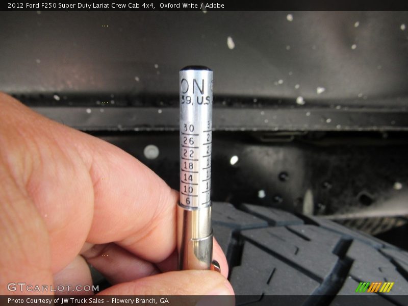 Oxford White / Adobe 2012 Ford F250 Super Duty Lariat Crew Cab 4x4