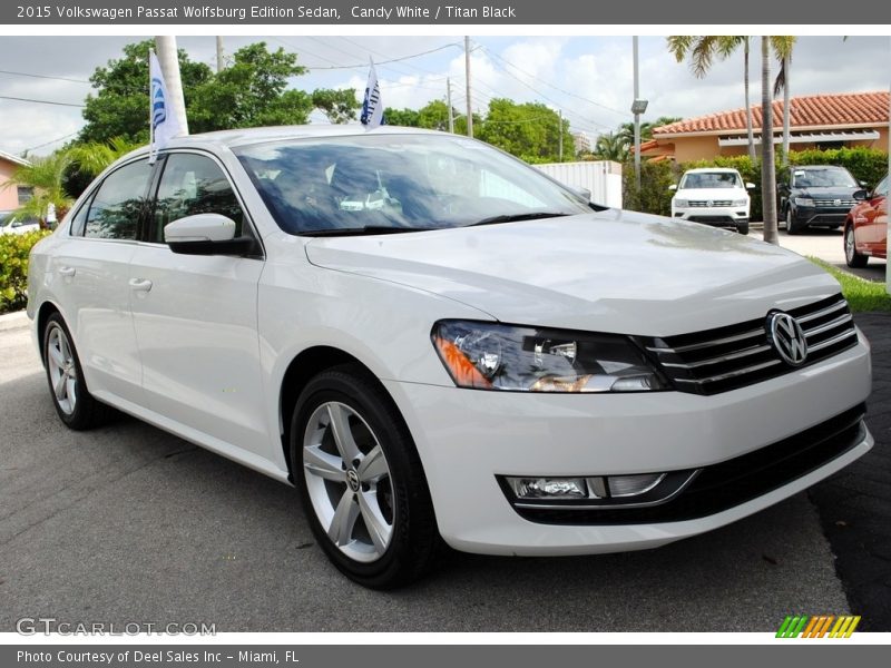 Candy White / Titan Black 2015 Volkswagen Passat Wolfsburg Edition Sedan