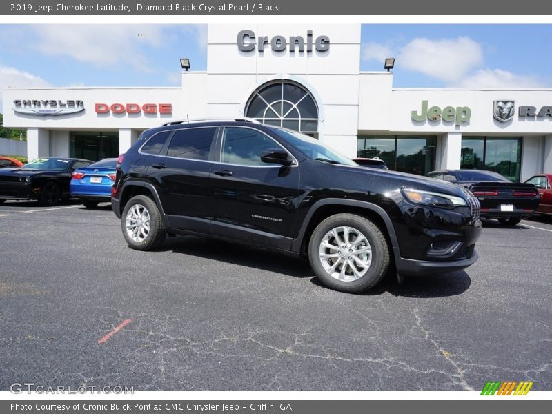 Diamond Black Crystal Pearl / Black 2019 Jeep Cherokee Latitude