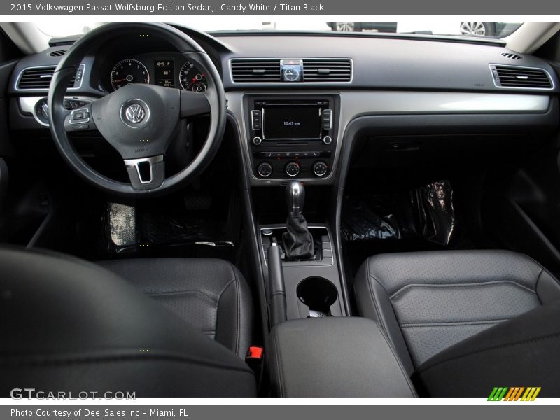 Candy White / Titan Black 2015 Volkswagen Passat Wolfsburg Edition Sedan