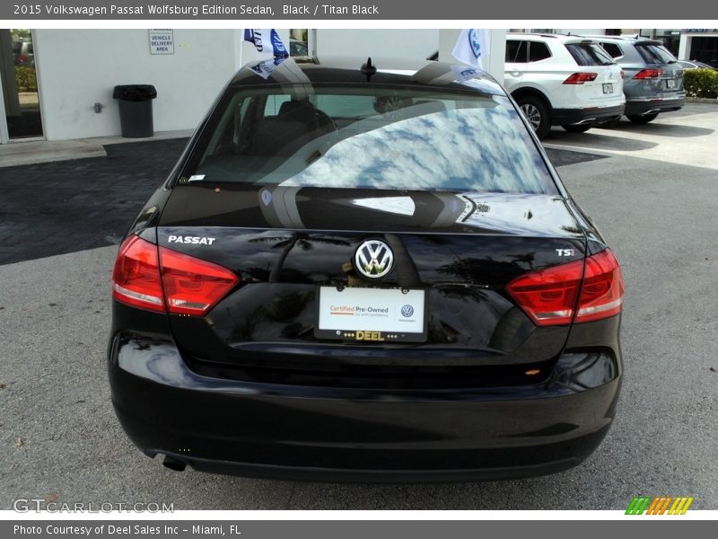 Black / Titan Black 2015 Volkswagen Passat Wolfsburg Edition Sedan