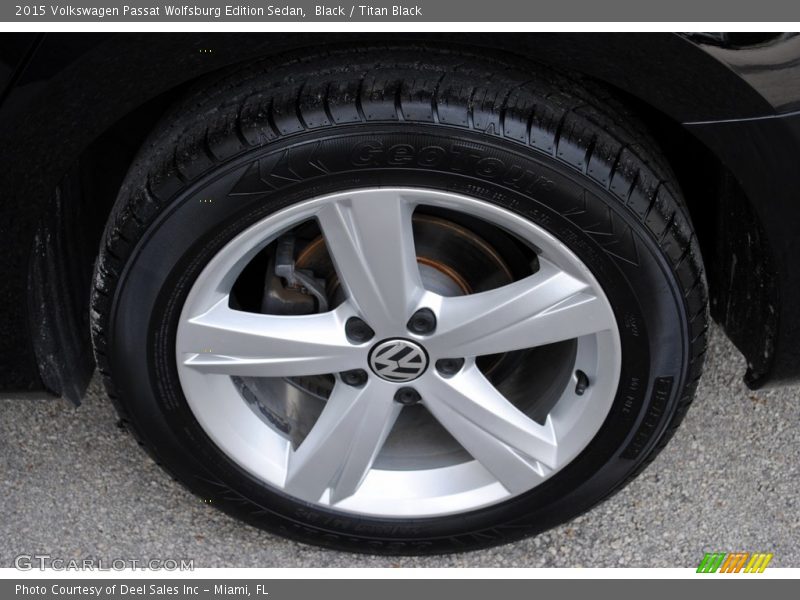 Black / Titan Black 2015 Volkswagen Passat Wolfsburg Edition Sedan