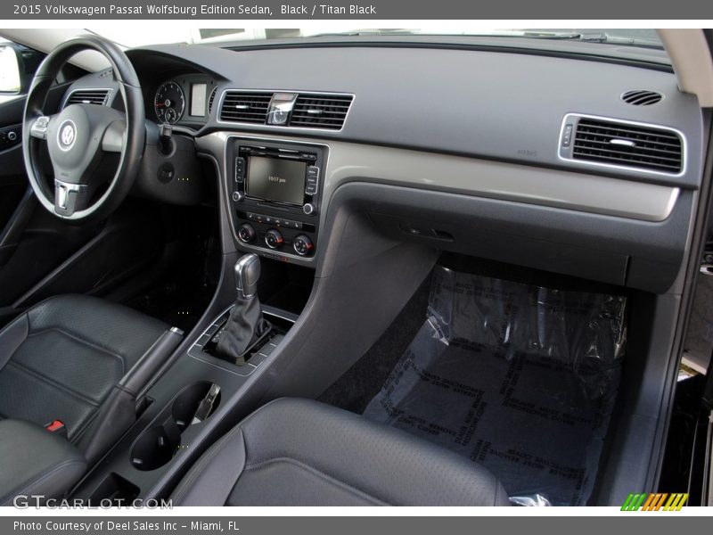 Black / Titan Black 2015 Volkswagen Passat Wolfsburg Edition Sedan