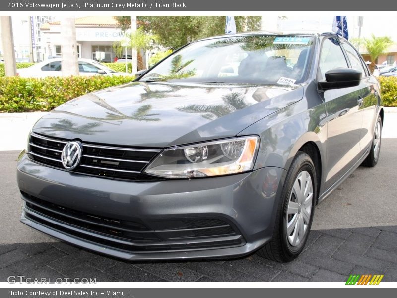 Platinum Grey Metallic / Titan Black 2016 Volkswagen Jetta S