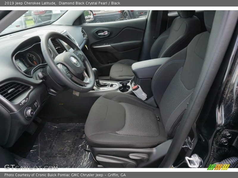 Diamond Black Crystal Pearl / Black 2019 Jeep Cherokee Latitude
