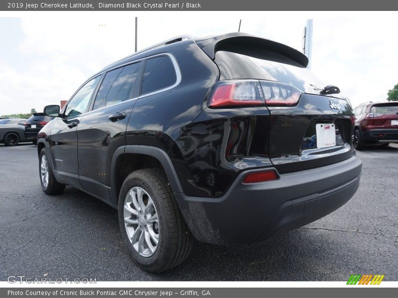 Diamond Black Crystal Pearl / Black 2019 Jeep Cherokee Latitude