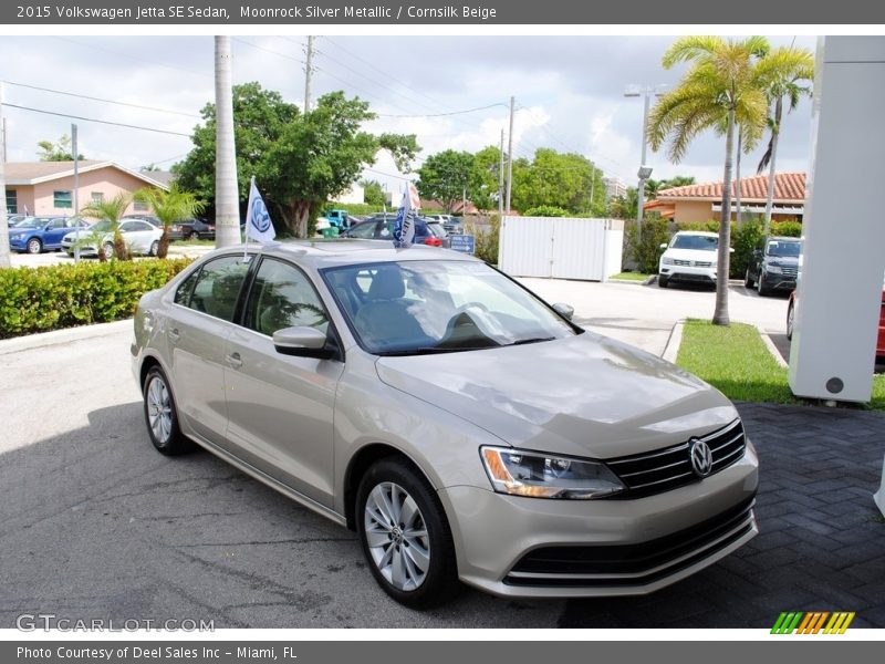 Moonrock Silver Metallic / Cornsilk Beige 2015 Volkswagen Jetta SE Sedan