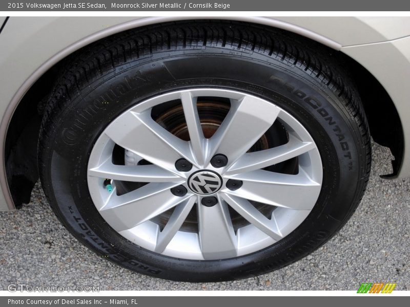 Moonrock Silver Metallic / Cornsilk Beige 2015 Volkswagen Jetta SE Sedan