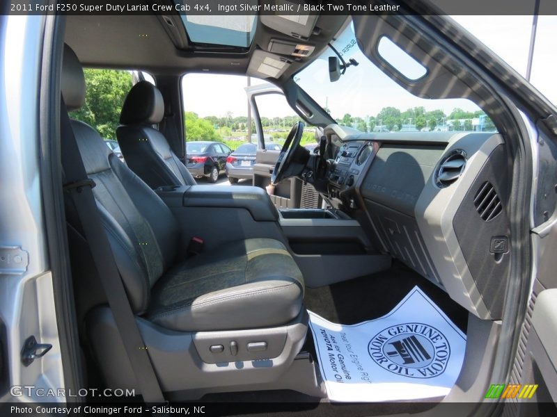 Ingot Silver Metallic / Black Two Tone Leather 2011 Ford F250 Super Duty Lariat Crew Cab 4x4