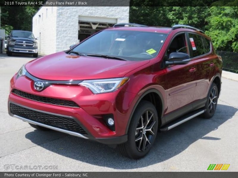 Ruby Flare Pearl / Black 2018 Toyota RAV4 SE