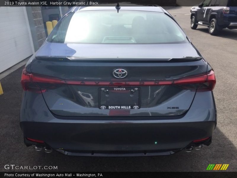 Harbor Gray Metallic / Black 2019 Toyota Avalon XSE