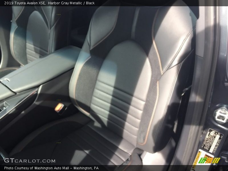 Harbor Gray Metallic / Black 2019 Toyota Avalon XSE