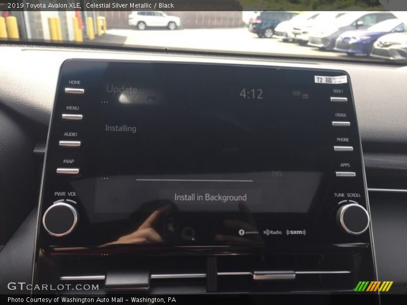 Celestial Silver Metallic / Black 2019 Toyota Avalon XLE