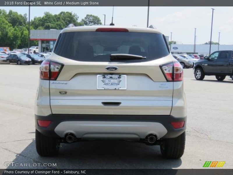 White Gold / Medium Light Stone 2018 Ford Escape SE