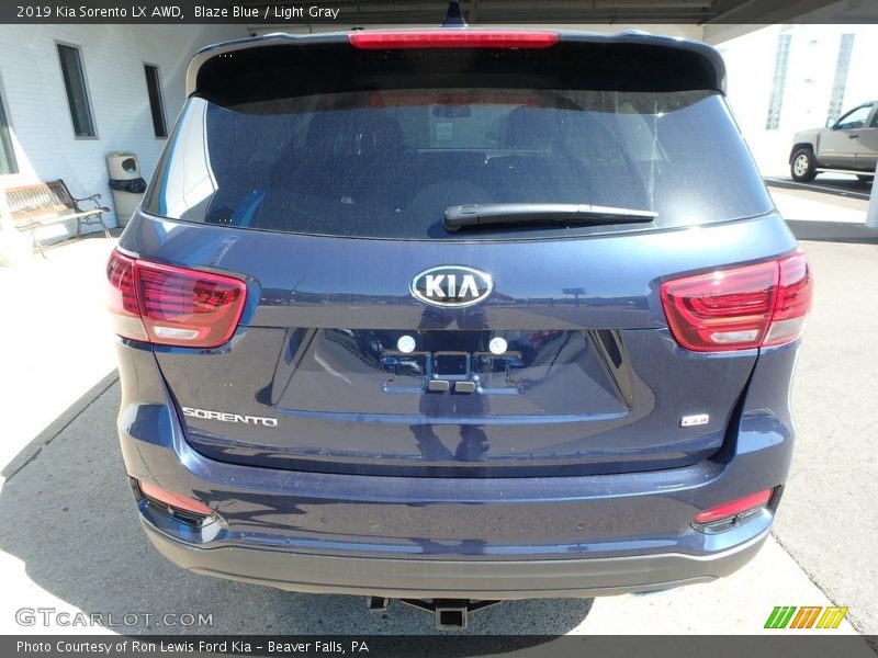 Blaze Blue / Light Gray 2019 Kia Sorento LX AWD