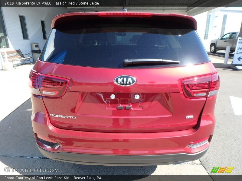 Passion Red / Stone Beige 2019 Kia Sorento LX AWD