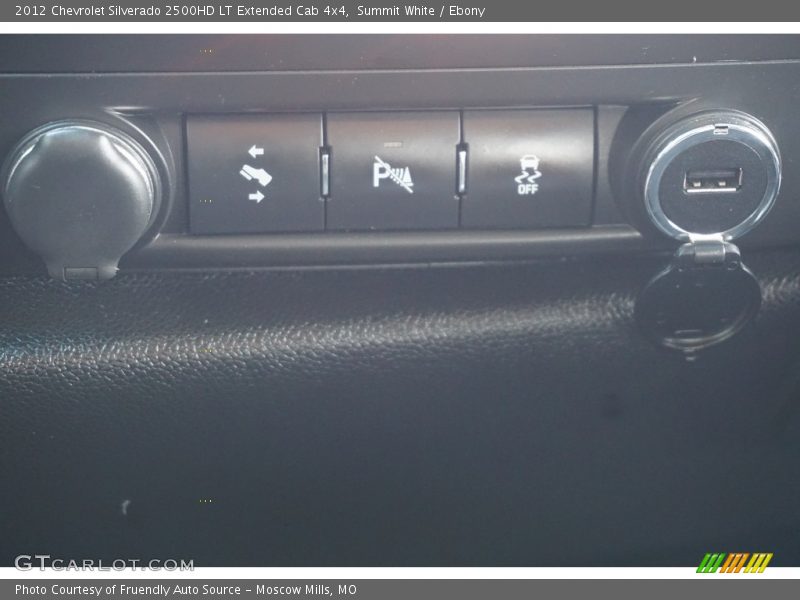 Summit White / Ebony 2012 Chevrolet Silverado 2500HD LT Extended Cab 4x4