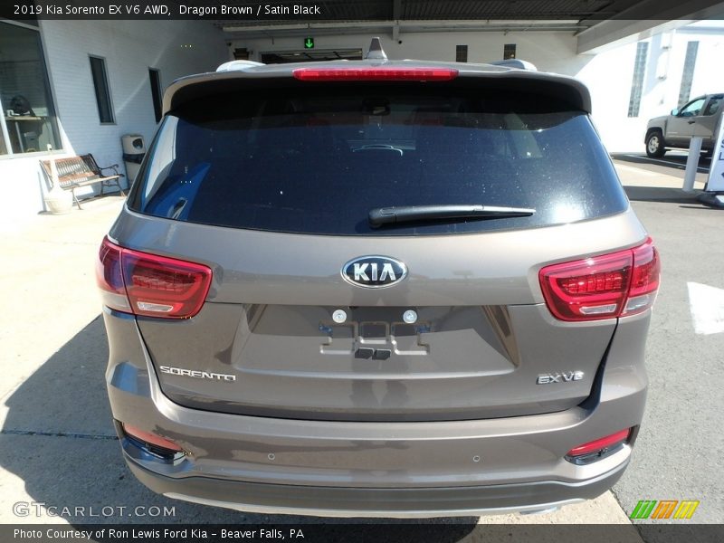 Dragon Brown / Satin Black 2019 Kia Sorento EX V6 AWD