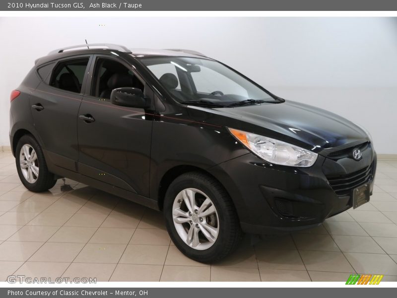 Ash Black / Taupe 2010 Hyundai Tucson GLS