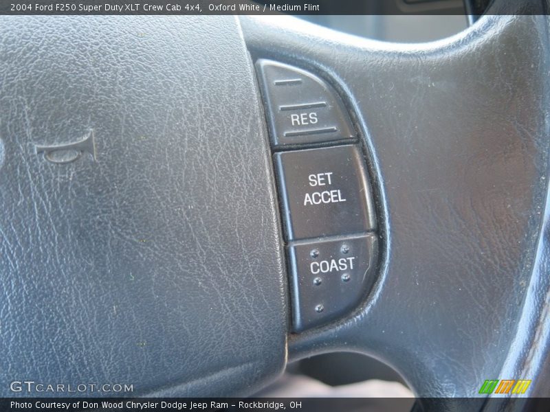 Oxford White / Medium Flint 2004 Ford F250 Super Duty XLT Crew Cab 4x4
