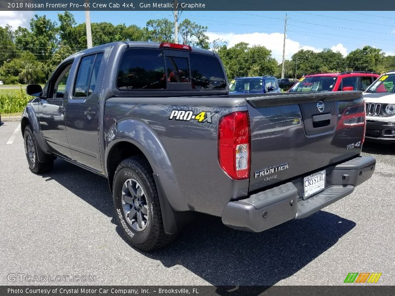 Gun Metallic / Graphite 2018 Nissan Frontier Pro-4X Crew Cab 4x4