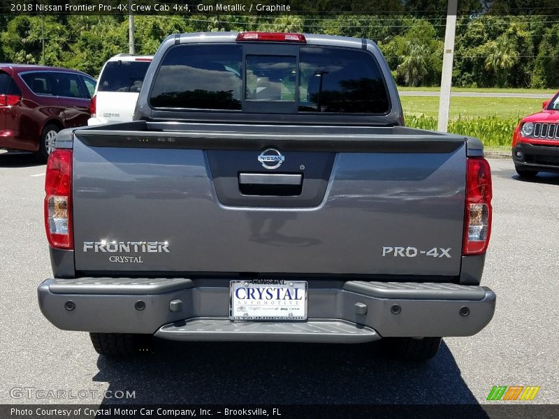 Gun Metallic / Graphite 2018 Nissan Frontier Pro-4X Crew Cab 4x4