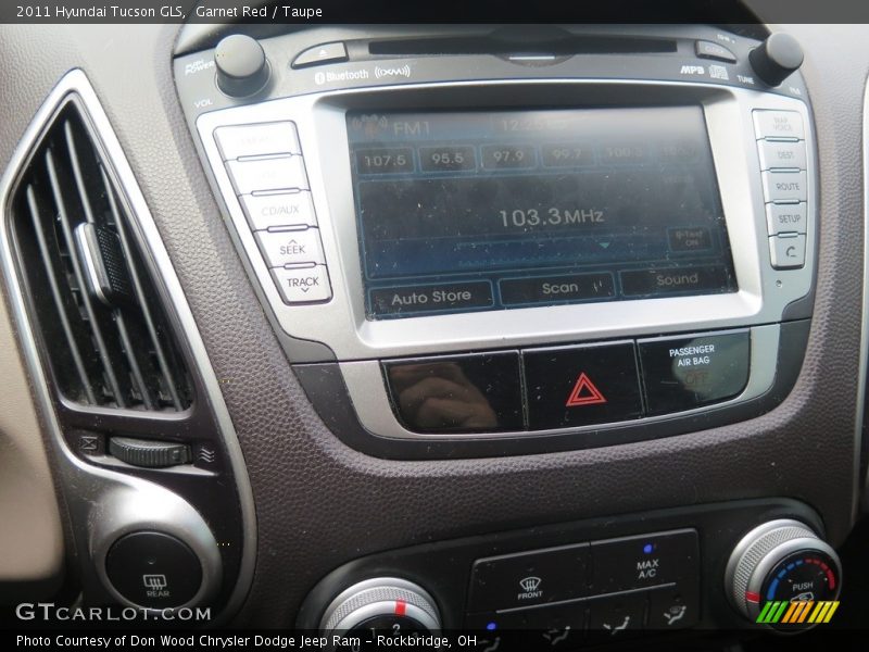 Garnet Red / Taupe 2011 Hyundai Tucson GLS
