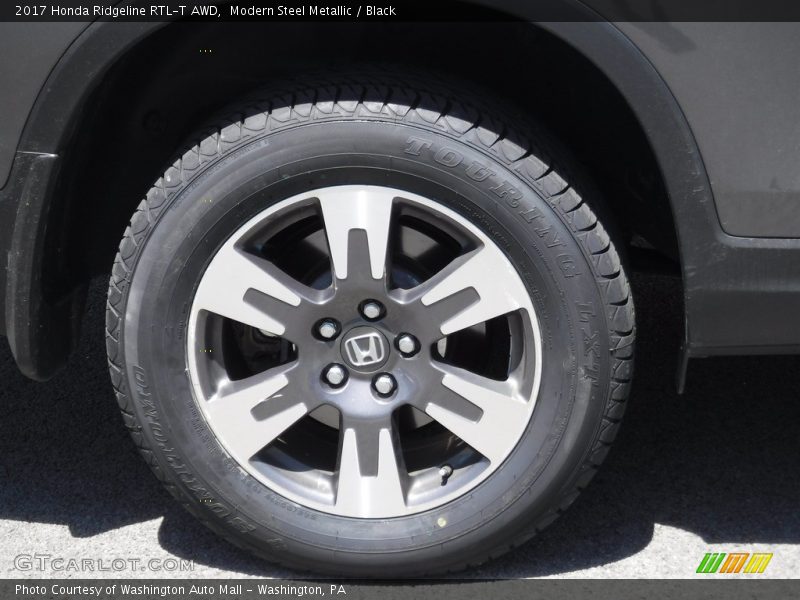 Modern Steel Metallic / Black 2017 Honda Ridgeline RTL-T AWD