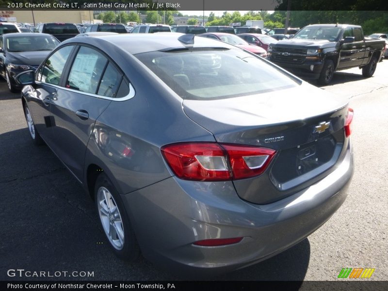 Satin Steel Gray Metallic / Jet Black 2018 Chevrolet Cruze LT