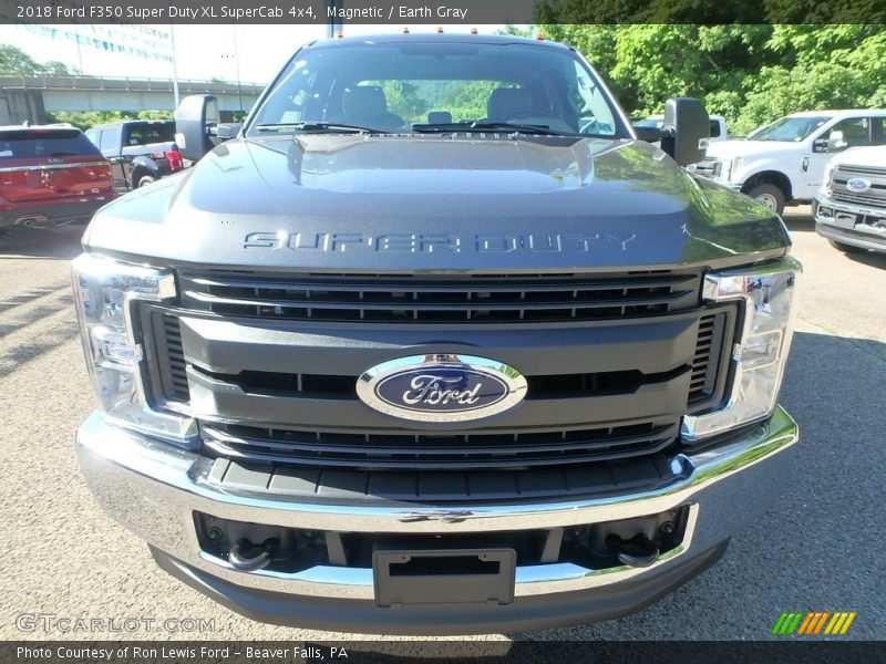 Magnetic / Earth Gray 2018 Ford F350 Super Duty XL SuperCab 4x4