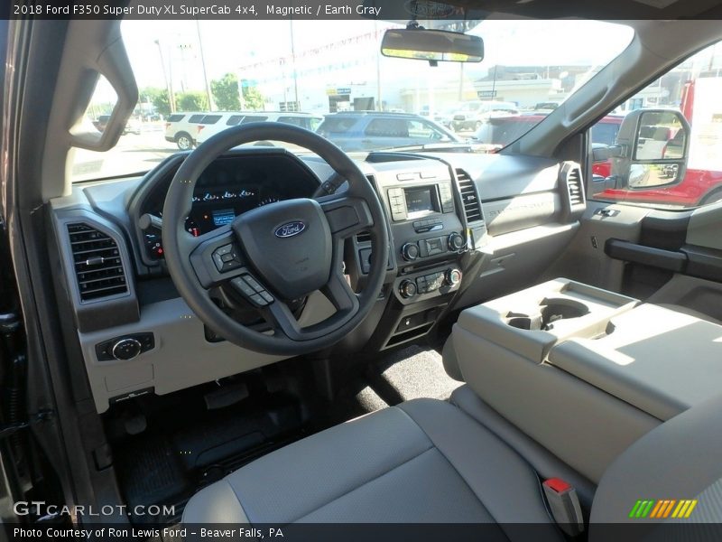  2018 F350 Super Duty XL SuperCab 4x4 Earth Gray Interior
