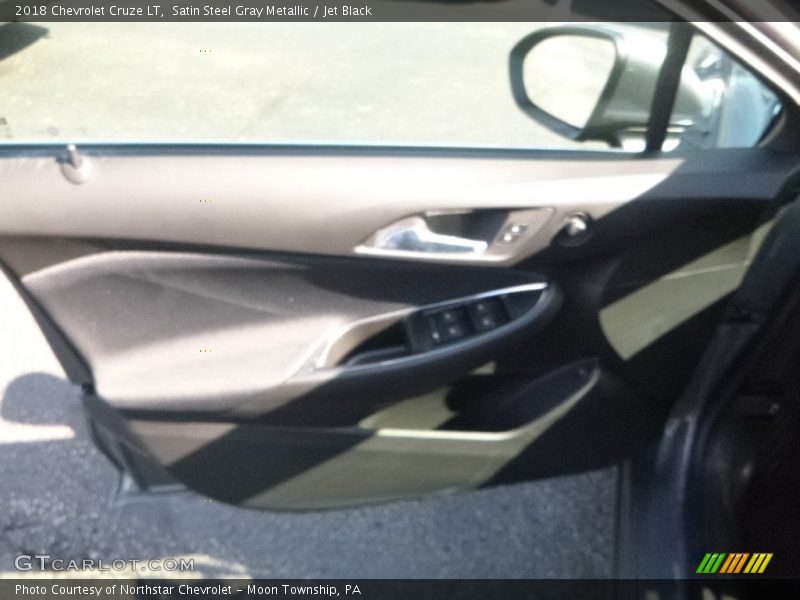 Satin Steel Gray Metallic / Jet Black 2018 Chevrolet Cruze LT