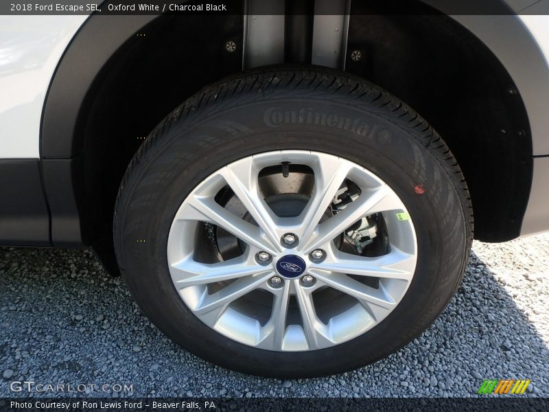 Oxford White / Charcoal Black 2018 Ford Escape SEL