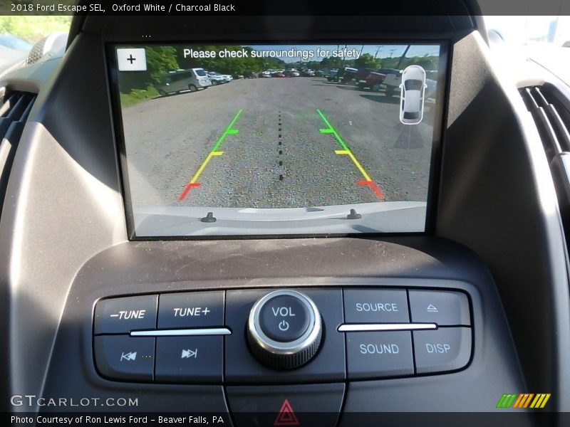 Oxford White / Charcoal Black 2018 Ford Escape SEL