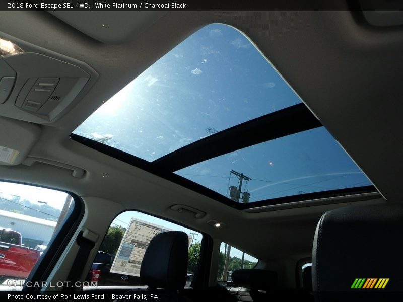 White Platinum / Charcoal Black 2018 Ford Escape SEL 4WD