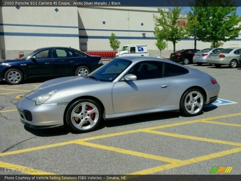 Front 3/4 View of 2003 911 Carrera 4S Coupe