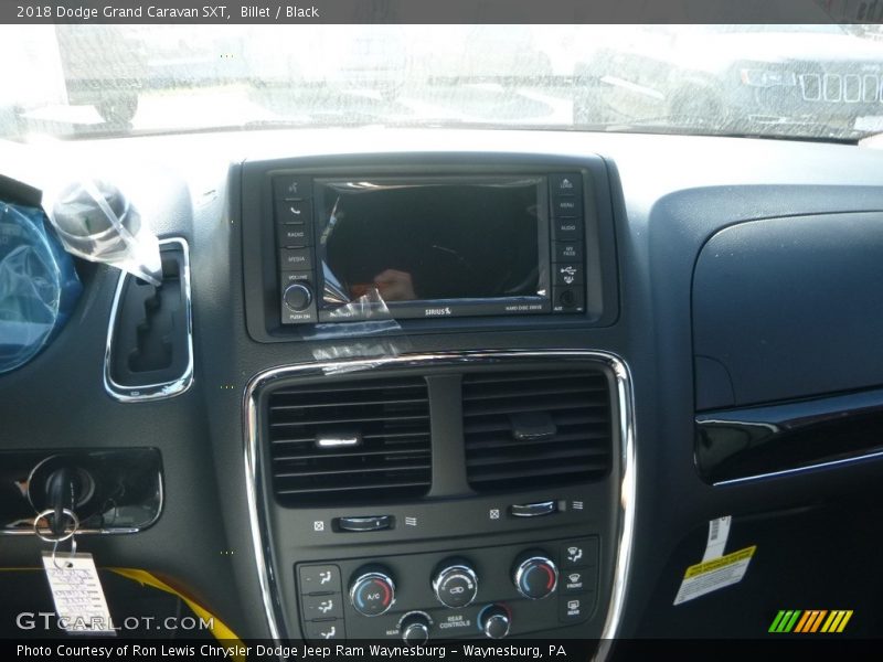 Billet / Black 2018 Dodge Grand Caravan SXT