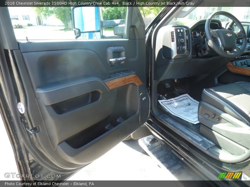 Black / High Country Jet Black/Ash Gray 2018 Chevrolet Silverado 3500HD High Country Crew Cab 4x4