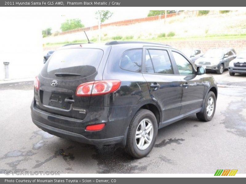 Phantom Black Metallic / Gray 2011 Hyundai Santa Fe GLS AWD