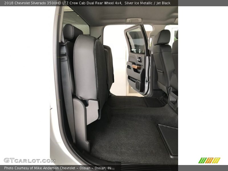 Silver Ice Metallic / Jet Black 2018 Chevrolet Silverado 3500HD LTZ Crew Cab Dual Rear Wheel 4x4